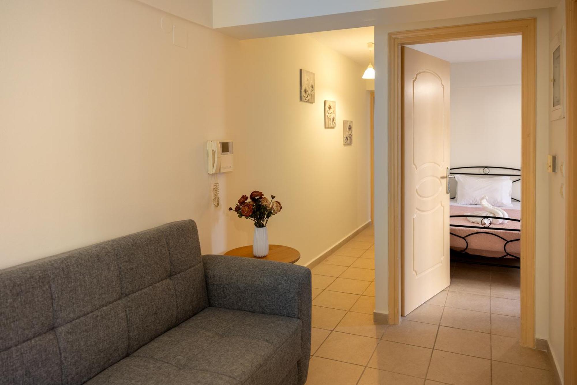 Pavlos Apartments 아르고스톨리온 외부 사진