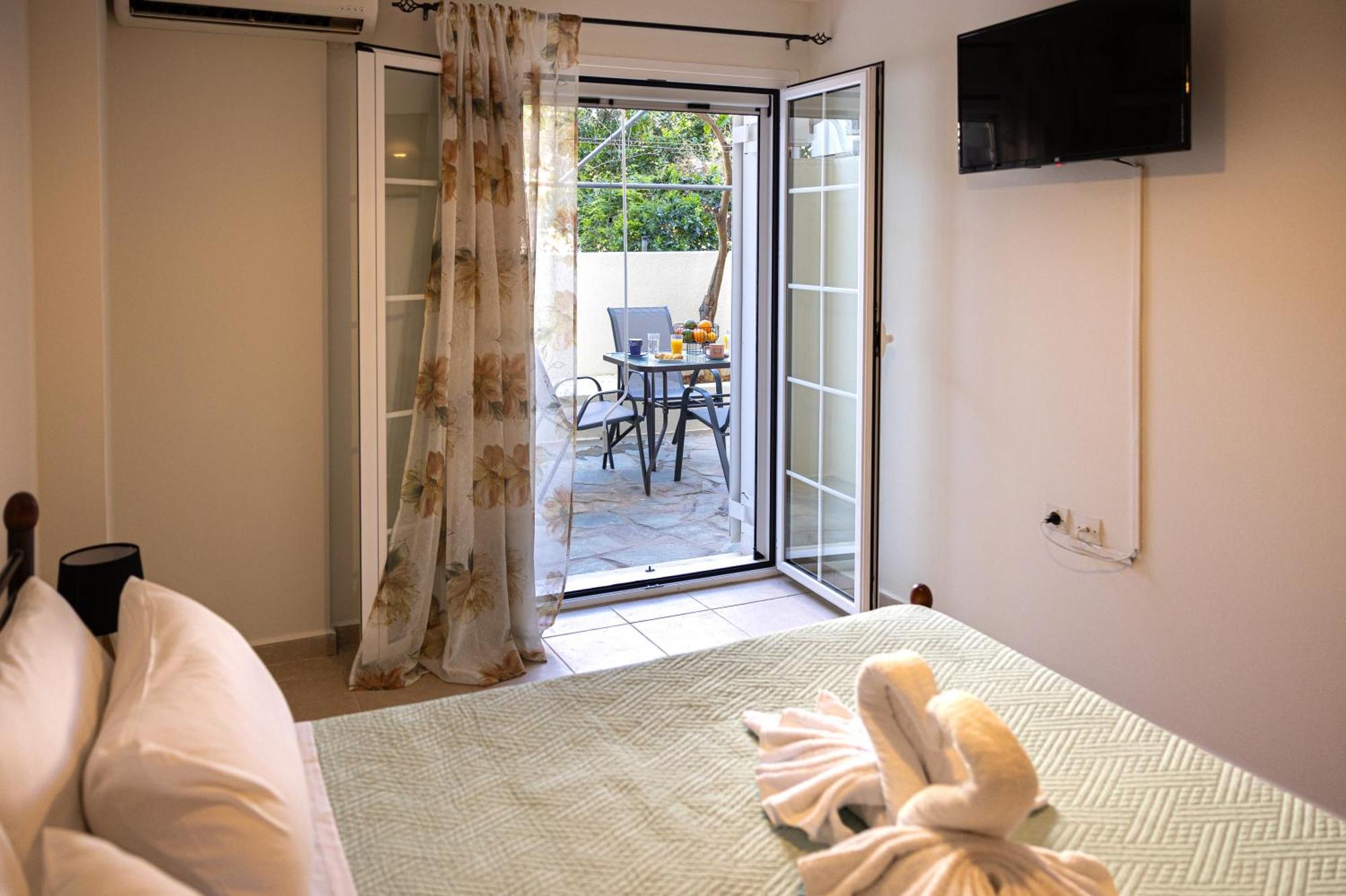 Pavlos Apartments 아르고스톨리온 외부 사진