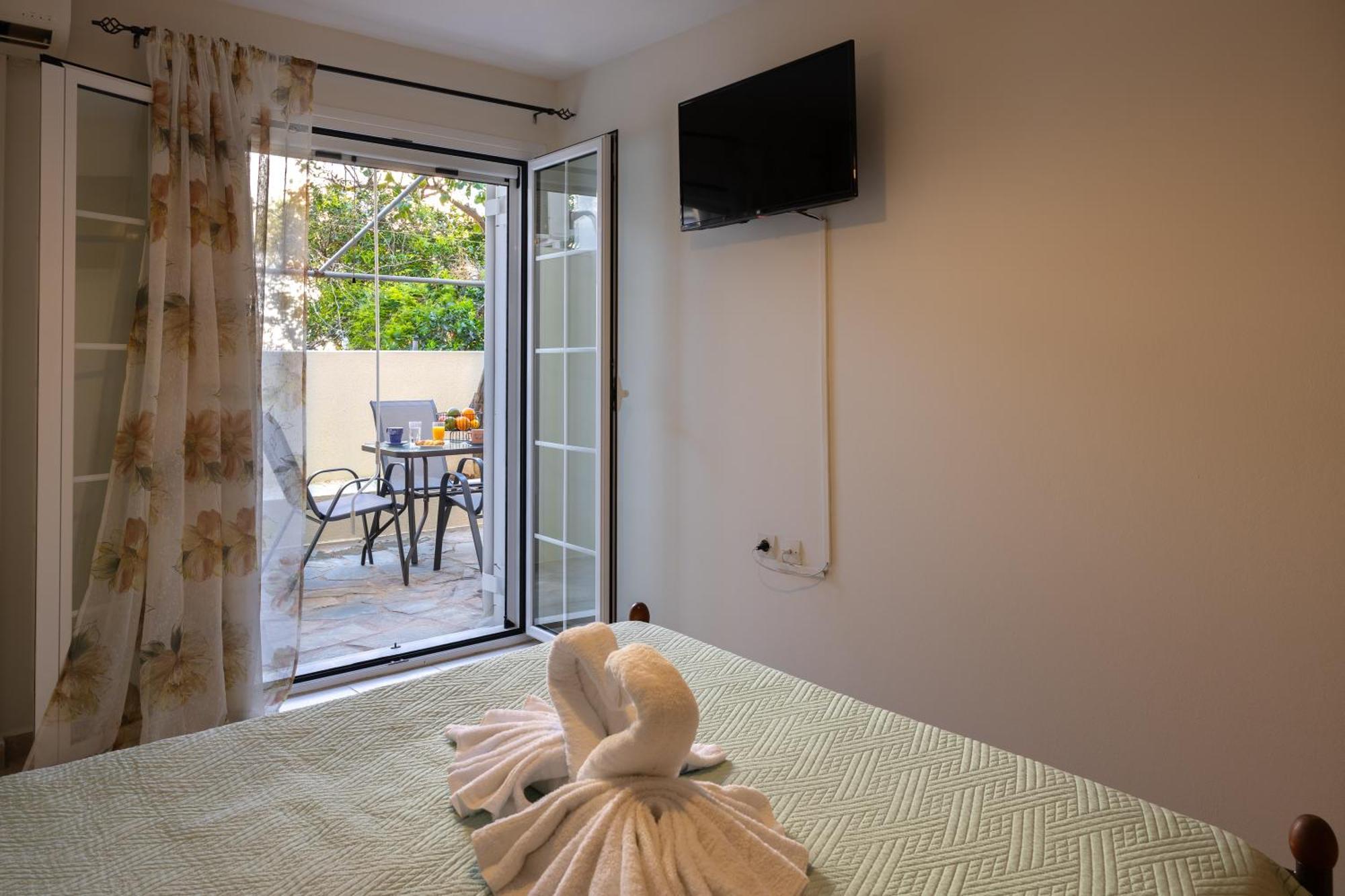 Pavlos Apartments 아르고스톨리온 외부 사진